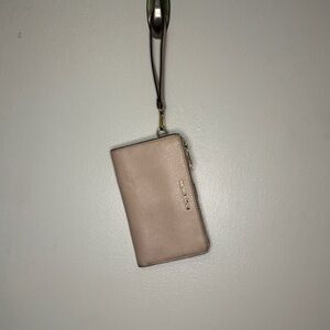 Michael Kors Beige/Blush Wristlet